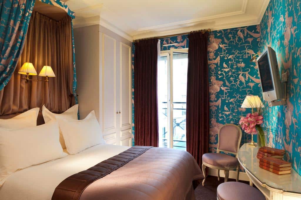where to stay in paris