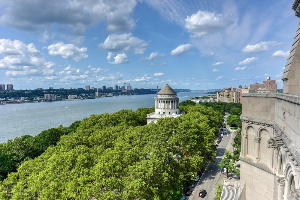 Riverside Park Hudson River Views and Grant's Tomb NYC